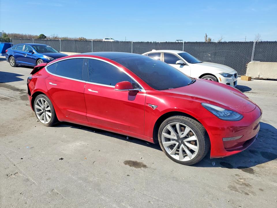 2019 Tesla Model 3 მანქანა იყიდება აუქციონზე, vin: 5YJ3E1EA0KF447924, აუქციონის ნომერი: 76797655