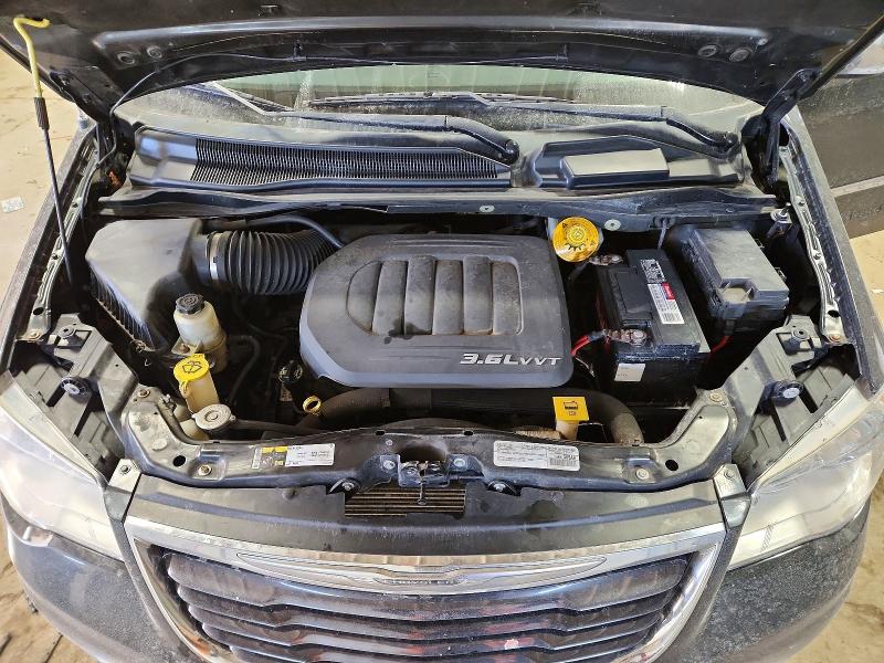 2016 Chrysler Town & Country მანქანა იყიდება აუქციონზე, vin: 2C4RC1CG4GR166387, აუქციონის ნომერი: 76891275