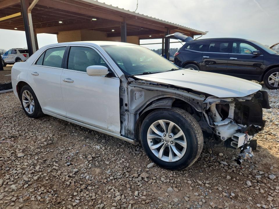 Продаж на аукціоні авто 2016 Chrysler 300, vin: 2C3CCAAG5GH164120, номер лоту: 78773705