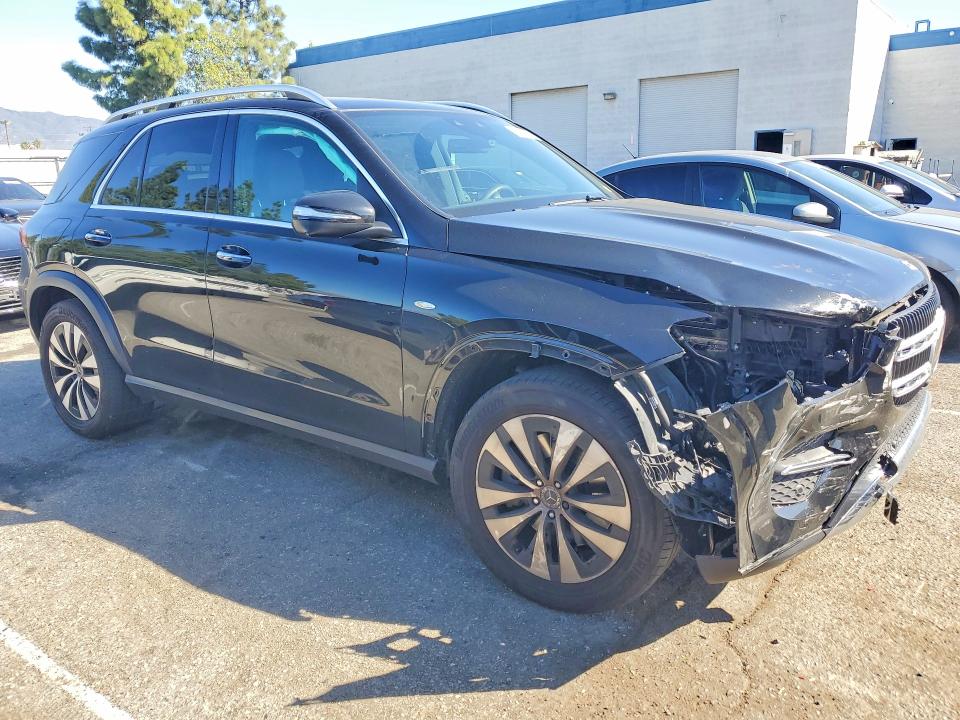 Продаж на аукціоні авто 2025 Mercedes-benz Gle, vin: 4JGFB4GB8SB469083, номер лоту: 77150855