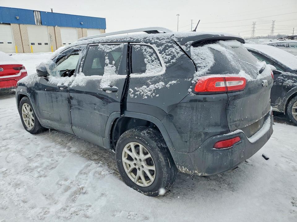 75361655 :رقم المزاد ، 1C4PJLCS5EW102585 vin ، 2014 Jeep Cherokee مزاد بيع