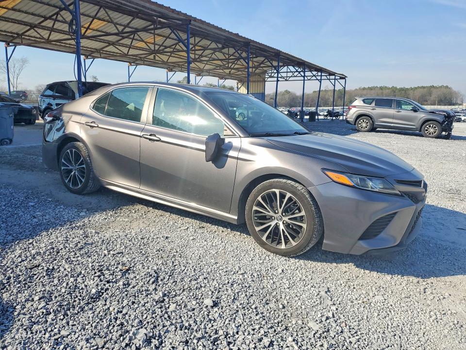 2019 Toyota Camry L მანქანა იყიდება აუქციონზე, vin: 4T1B11HK7KU806975, აუქციონის ნომერი: 76716055