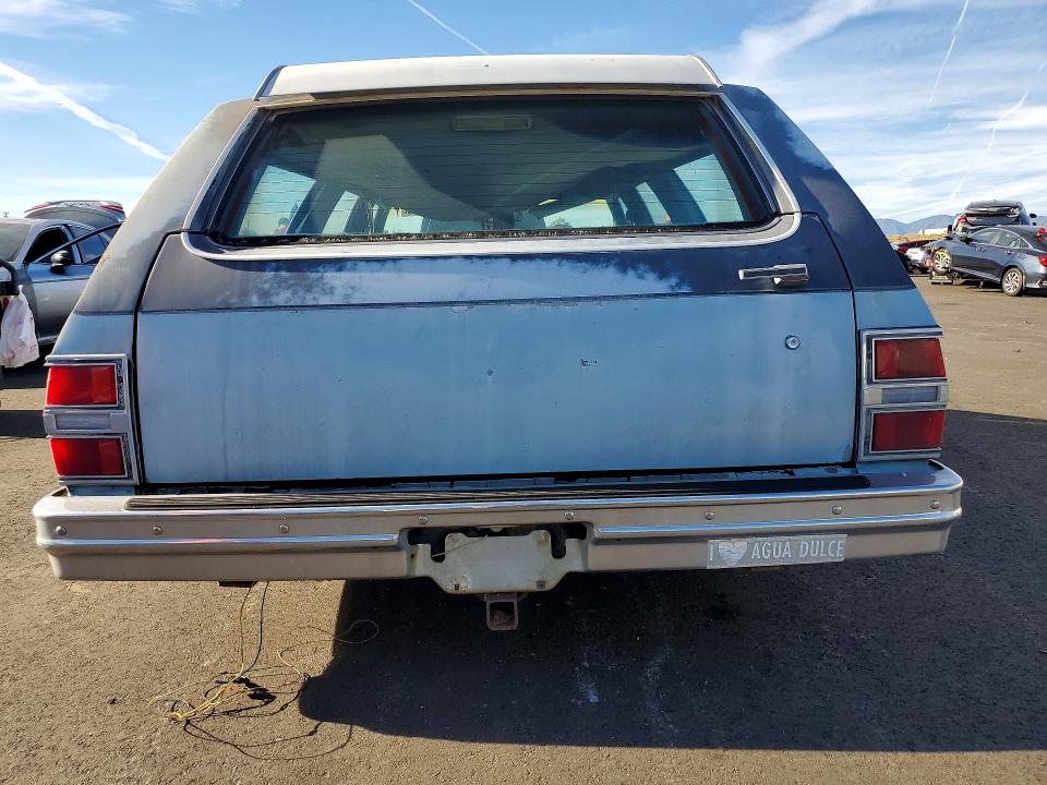 77825365 :رقم المزاد ، 1G1BN35HXFX113618 vin ، 1985 Chevrolet Caprice مزاد بيع