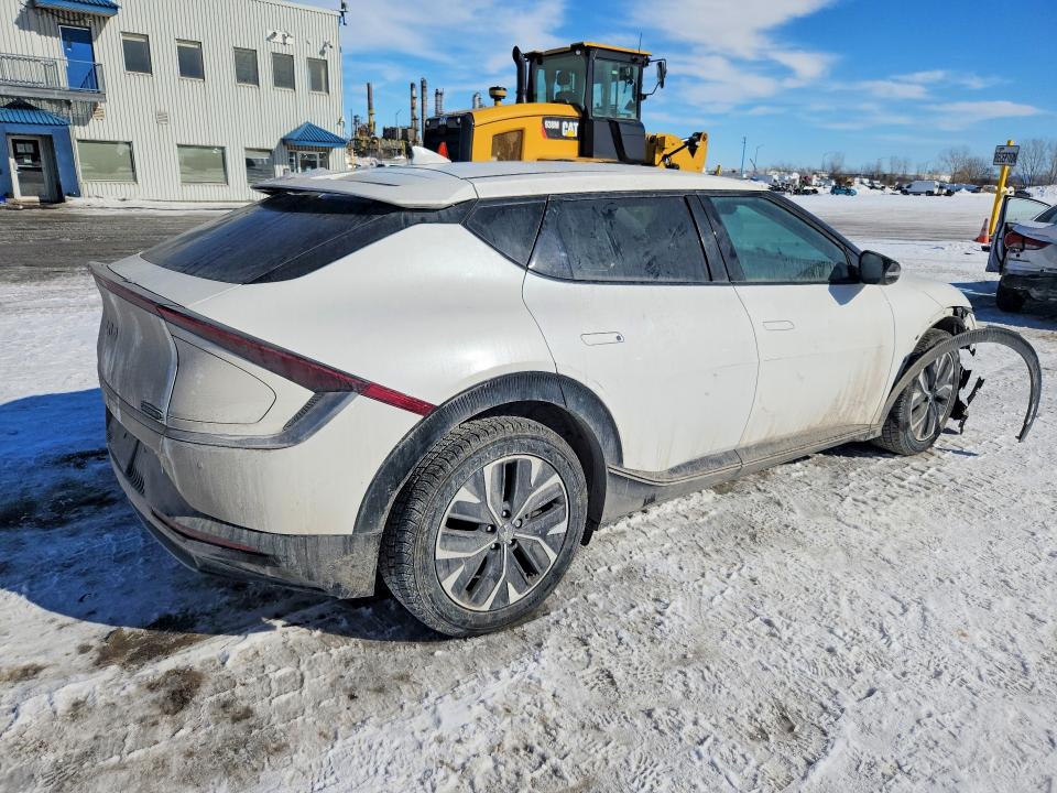 2024 Kia Ev6 მანქანა იყიდება აუქციონზე, vin: KNDC3DLC6R5223760, აუქციონის ნომერი: 76711035