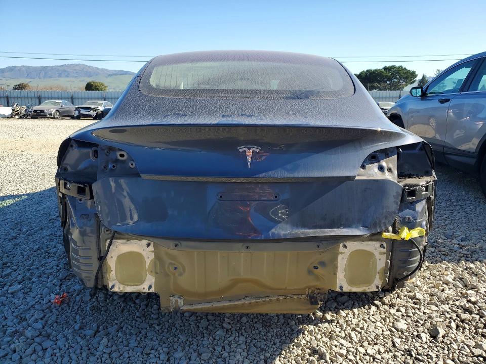 2018 Tesla Model 3 მანქანა იყიდება აუქციონზე, vin: 5YJ3E1EA1JF178069, აუქციონის ნომერი: 76113505