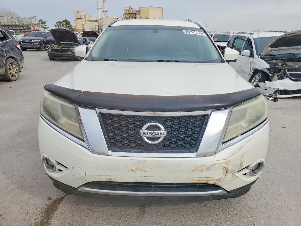 2015 Nissan Pathfinder მანქანა იყიდება აუქციონზე, vin: 5N1AR2MN7FC646165, აუქციონის ნომერი: 75161495