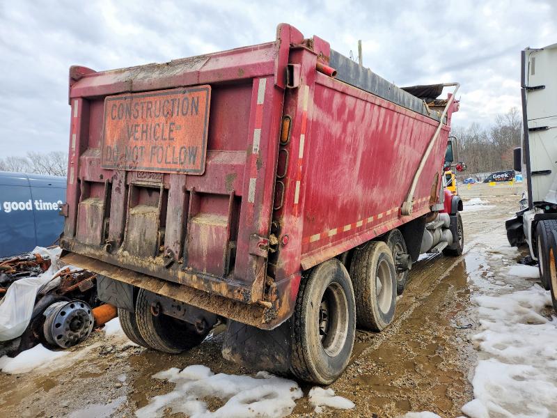 75988935 :رقم المزاد ، 1M2AG11CX3M003222 vin ، 2003 Mack 700 مزاد بيع