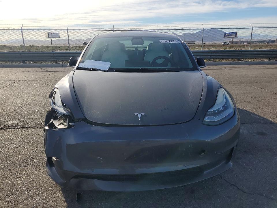 Продажа на аукционе авто 2019 Tesla Model 3, vin: 5YJ3E1EA6KF538082, номер лота: 79299835