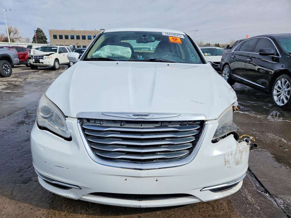 78450625 :رقم المزاد ، 1C3CCBAG2DN721896 vin ، 2013 Chrysler 200 مزاد بيع