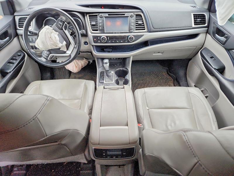 Продаж на аукціоні авто 2017 Toyota Highlander, vin: 5TDJZRFH2HS367146, номер лоту: 76529235