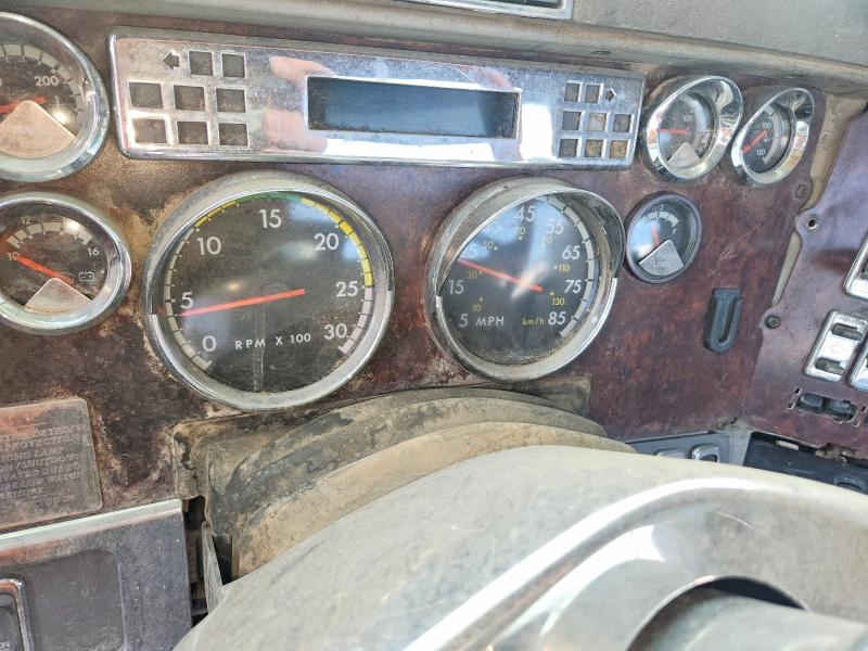Продажа на аукционе авто 2000 Freightliner Conventional, vin: 1FUYSSEB5YLB74915, номер лота: 77254525
