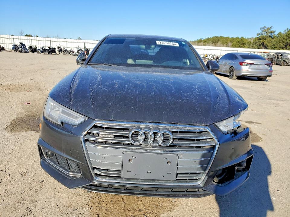 Продажа на аукционе авто 2017 Audi A4, vin: WAUFNAF43HN035039, номер лота: 75298705