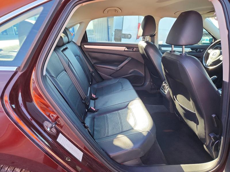 2013 Volkswagen Passat მანქანა იყიდება აუქციონზე, vin: 1VWBP7A36DC044978, აუქციონის ნომერი: 77151825