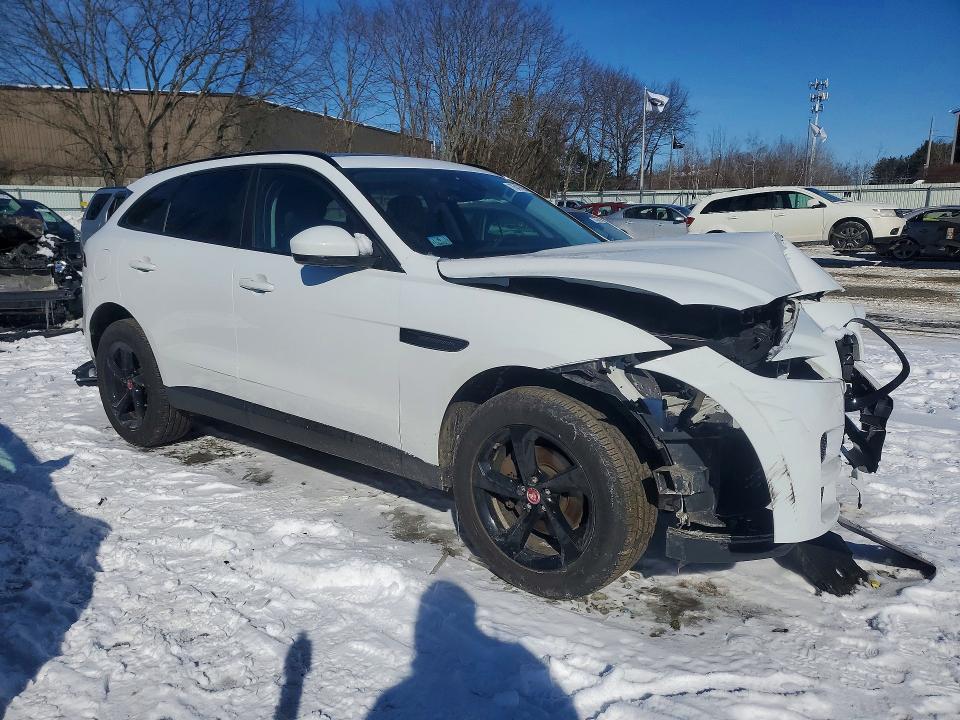 Продаж на аукціоні авто 2019 Jaguar F-pace, vin: SADCJ2FXXKA610919, номер лоту: 76474595