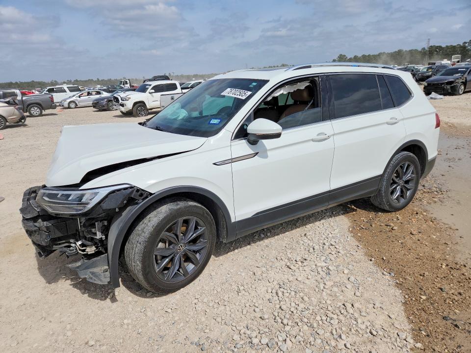 78702505 :رقم المزاد ، 3VV3B7AXXNM161893 vin ، 2022 Volkswagen Tiguan مزاد بيع