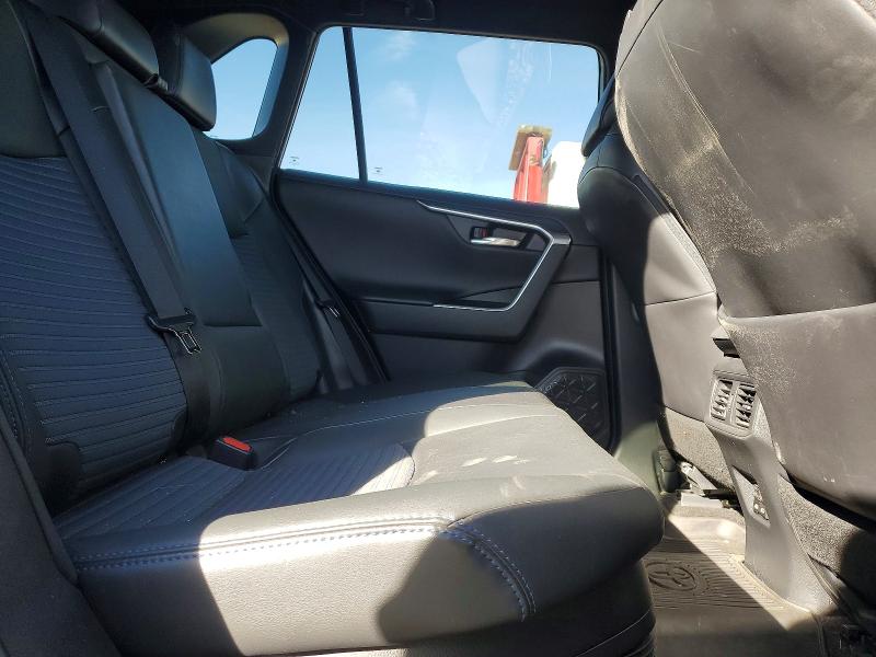 77613615 :رقم المزاد ، 4T3E6RFV5NU069748 vin ، 2022 Toyota Rav4 مزاد بيع