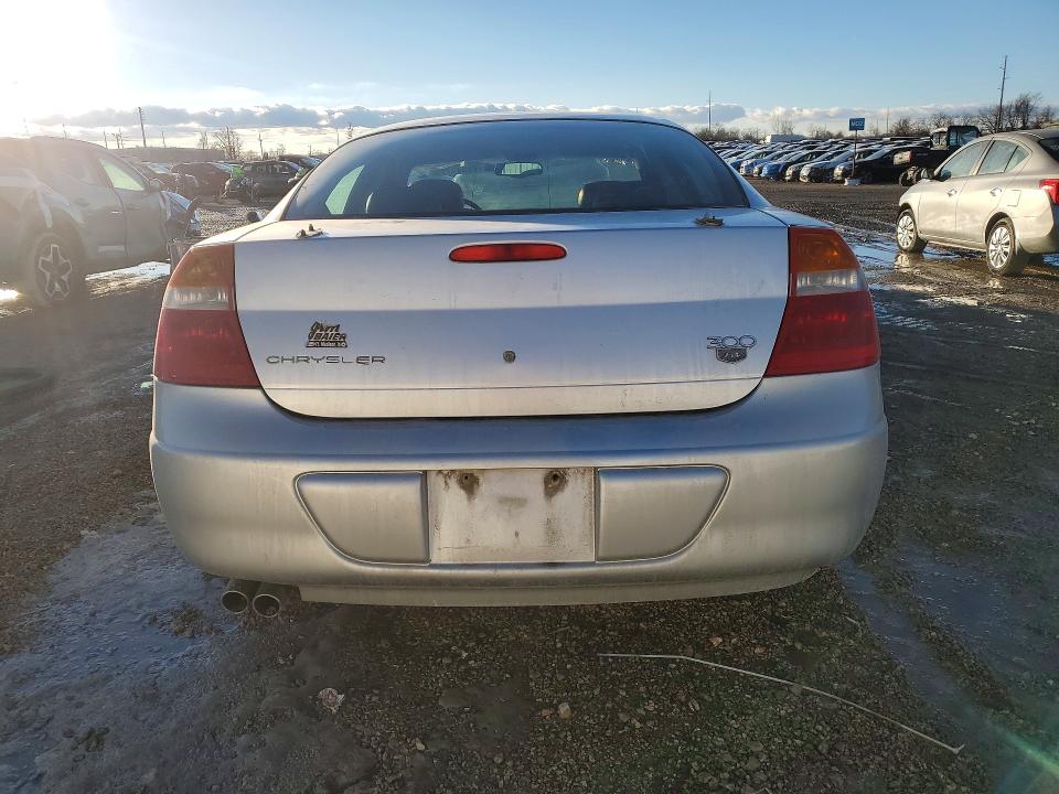 76541775 :رقم المزاد ، 2C3HE66G41H599532 vin ، 2001 Chrysler 300m مزاد بيع