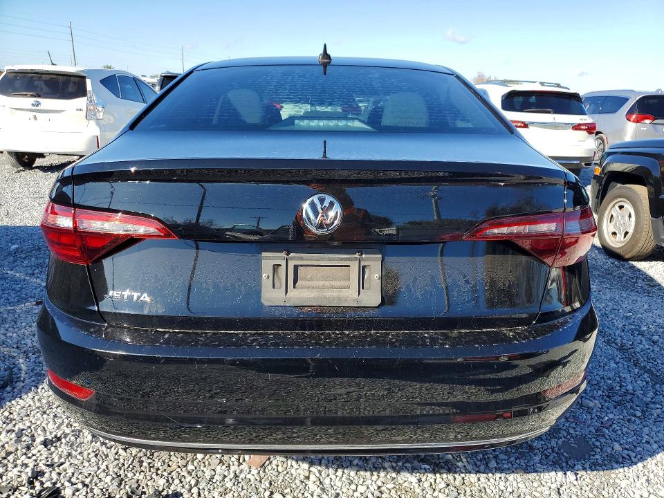 76253565 :رقم المزاد ، 3VWC57BU9MM043274 vin ، 2021 Volkswagen Jetta مزاد بيع