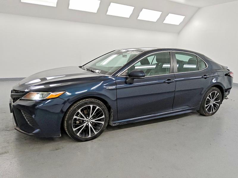 92630935 :رقم المزاد ، 4T1G31AK3LU016262 vin ، 2020 Toyota Camry مزاد بيع