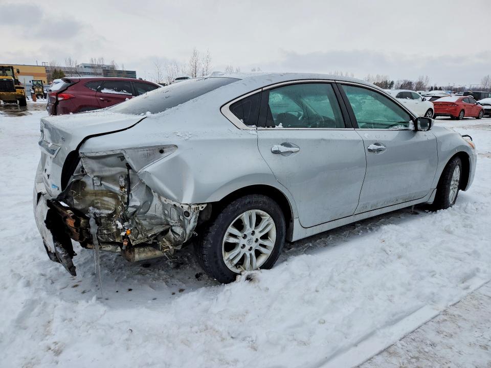 Продаж на аукціоні авто 2015 Nissan Altima, vin: 1N4AL3AP9FN407292, номер лоту: 74458795