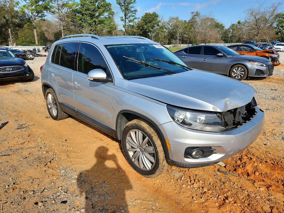 Aukcja sprzedaży 2014 Volkswagen Tiguan, vin: WVGAV3AX3EW568181, numer aukcji: 77908445