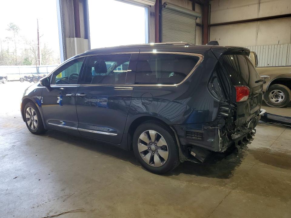 77594925 :رقم المزاد ، 2C4RC1N78LR193289 vin ، 2020 Chrysler Pacifica مزاد بيع