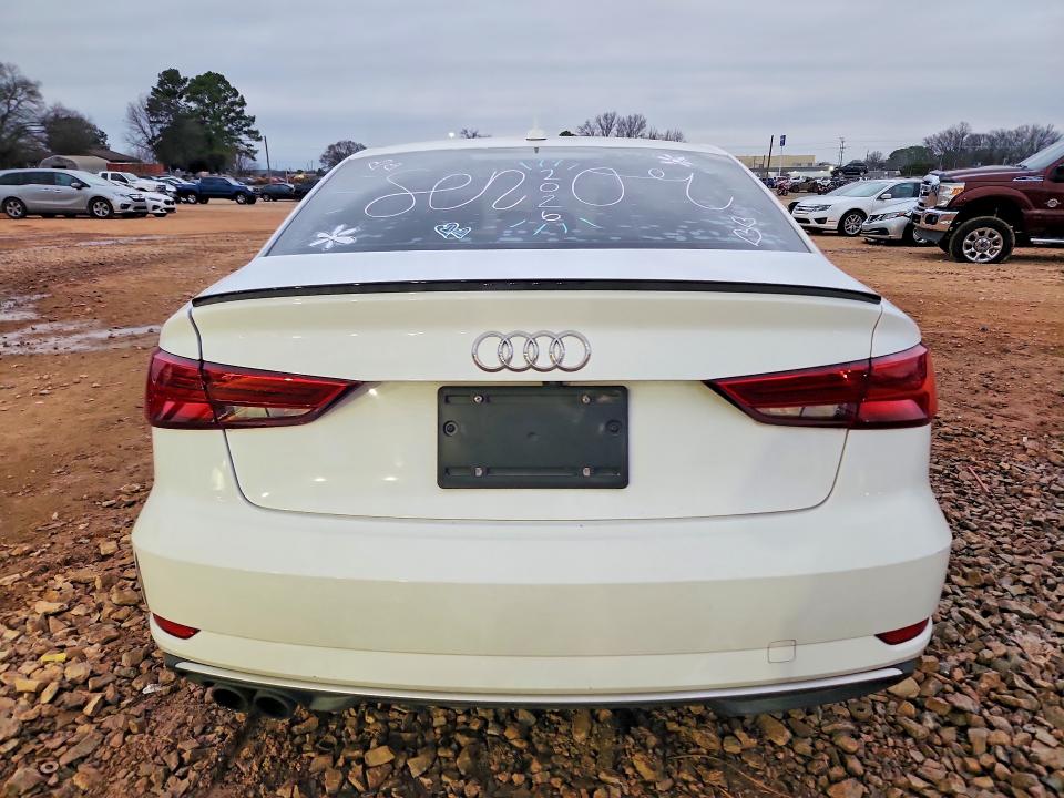 77802535 :رقم المزاد ، WAUAUGFF8H1047213 vin ، 2017 Audi A3 مزاد بيع