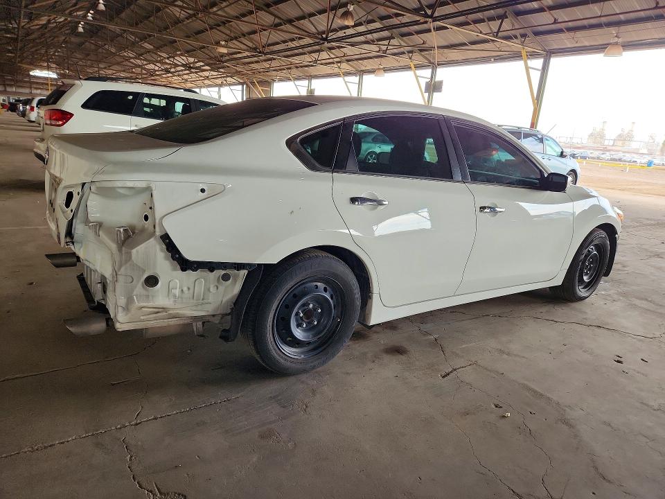 Продажа на аукционе авто 2018 Nissan Altima, vin: 1N4AL3APXJC260789, номер лота: 76229395