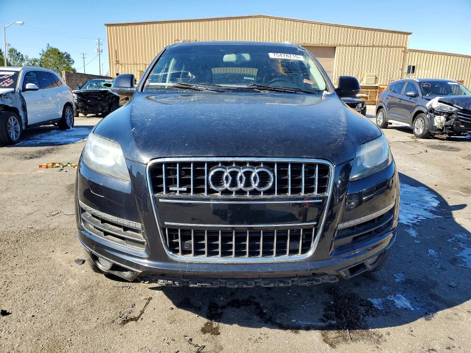 Продажа на аукционе авто 2015 Audi Q7, vin: WA1LGAFE3FD020823, номер лота: 75478215
