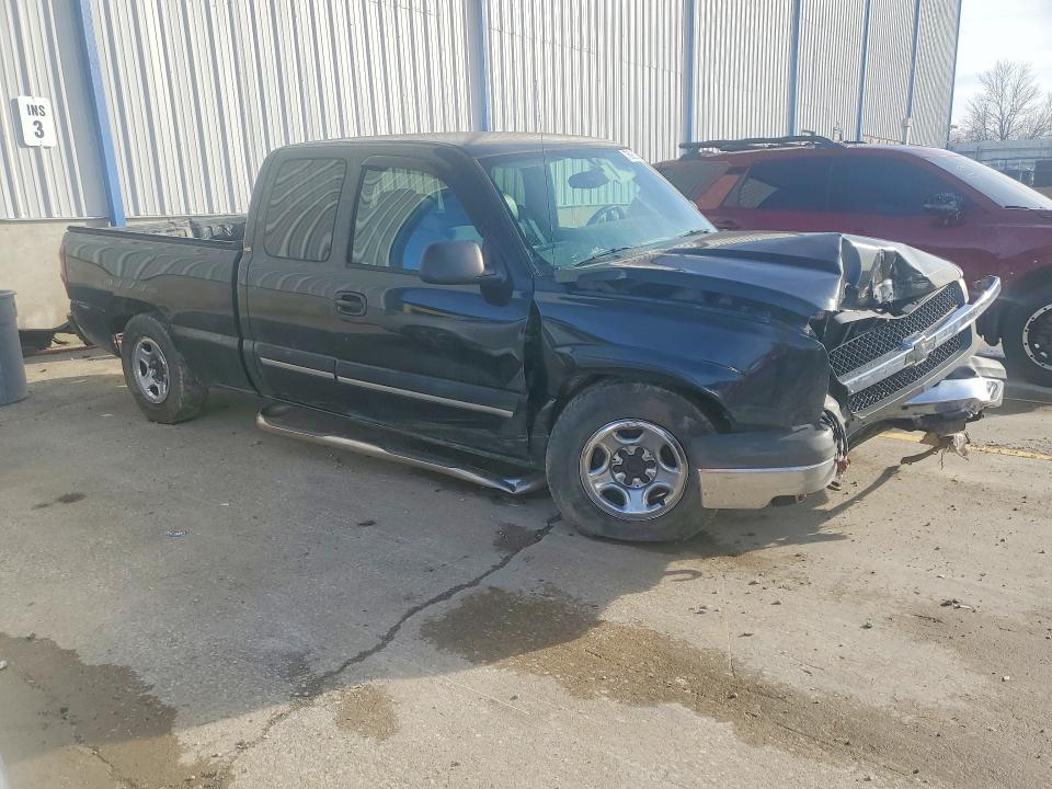 2004 Chevrolet Silverado მანქანა იყიდება აუქციონზე, vin: 2GCEC19T841262262, აუქციონის ნომერი: 76968015