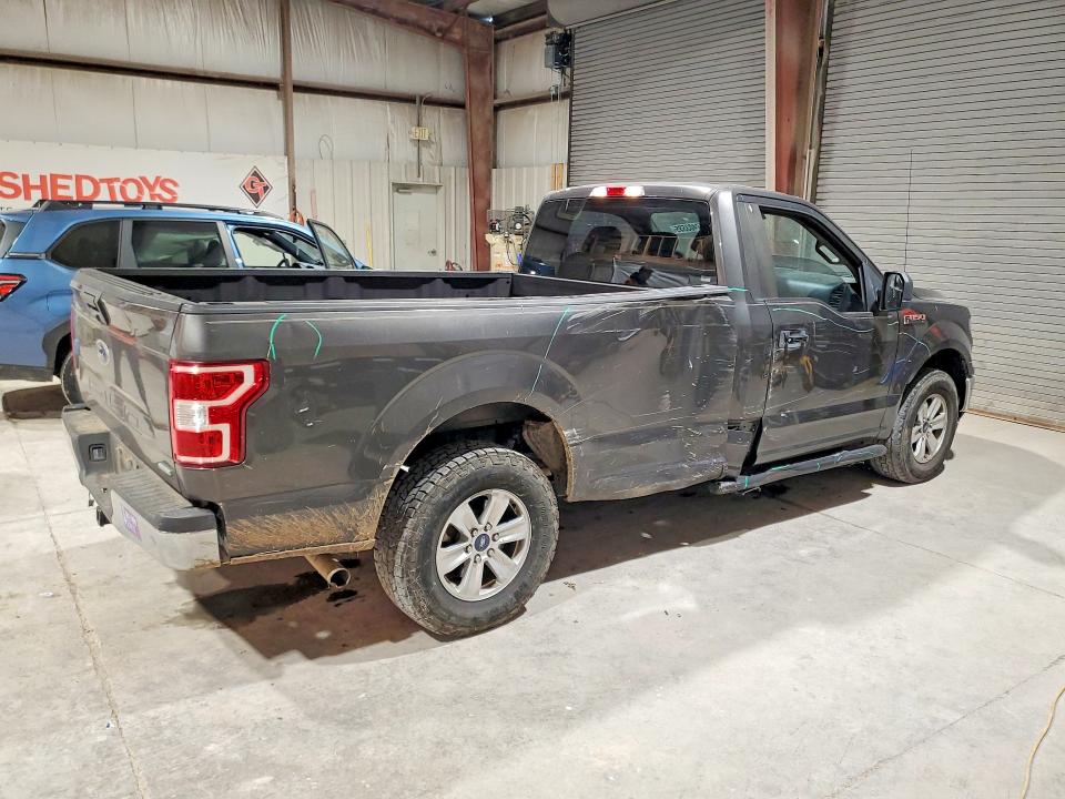 77403535 :رقم المزاد ، 1FTMF1CP0JKC26026 vin ، 2018 Ford F150 مزاد بيع