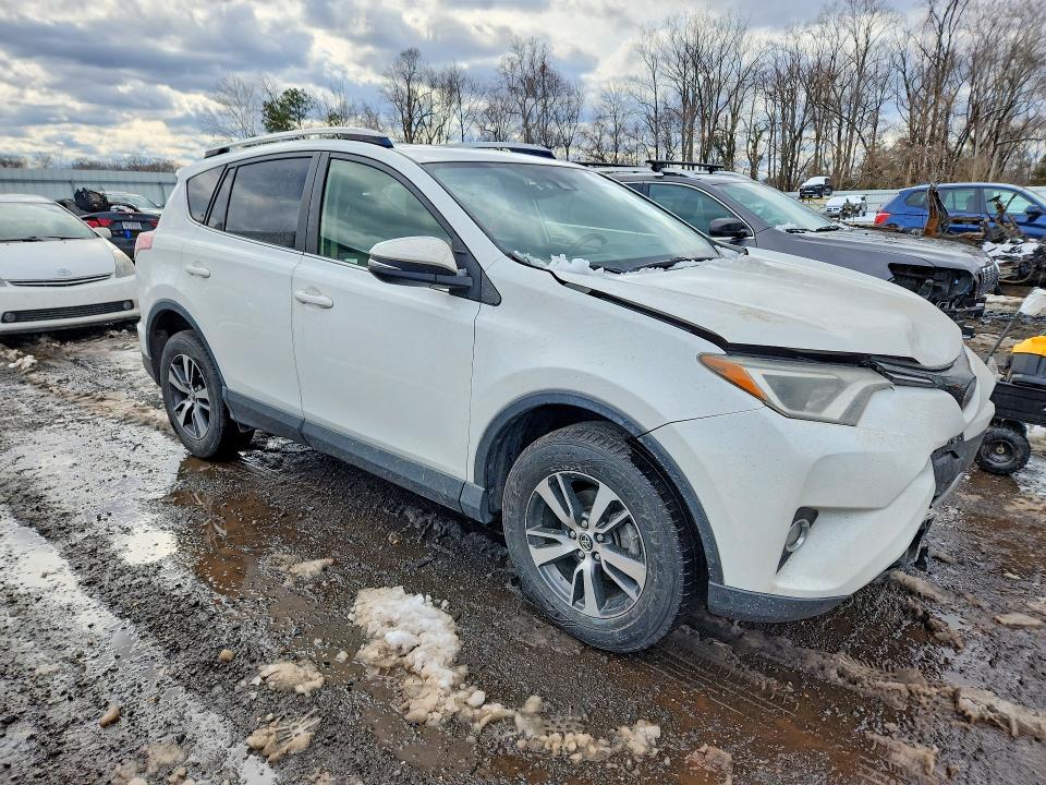 2016 Toyota Rav4 მანქანა იყიდება აუქციონზე, vin: JTMWFREV4JJ726439, აუქციონის ნომერი: 78700855