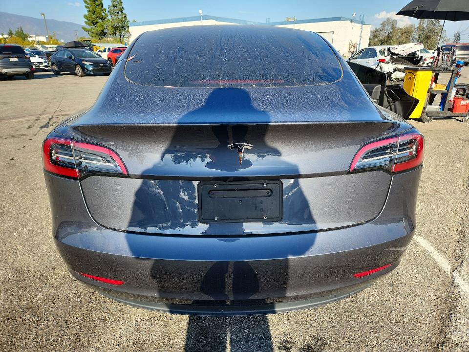 Продажа на аукционе авто 2023 Tesla Model 3, vin: 5YJ3E1EA1PF511511, номер лота: 75186965