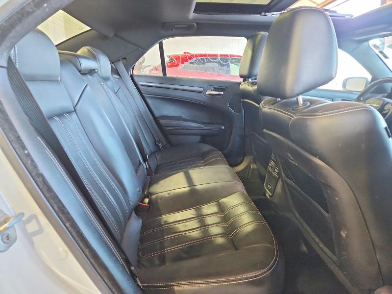 Aukcja sprzedaży 2015 Chrysler 300, vin: 2C3CCABT0FH739461, numer aukcji: 78970095