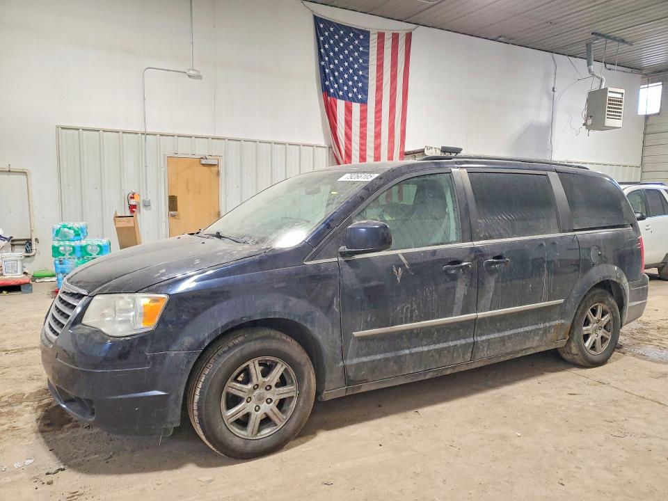 Auction sale of the 2010 Chrysler Town & Country, vin: 2A4RR5D17AR148371, lot number: 79266105