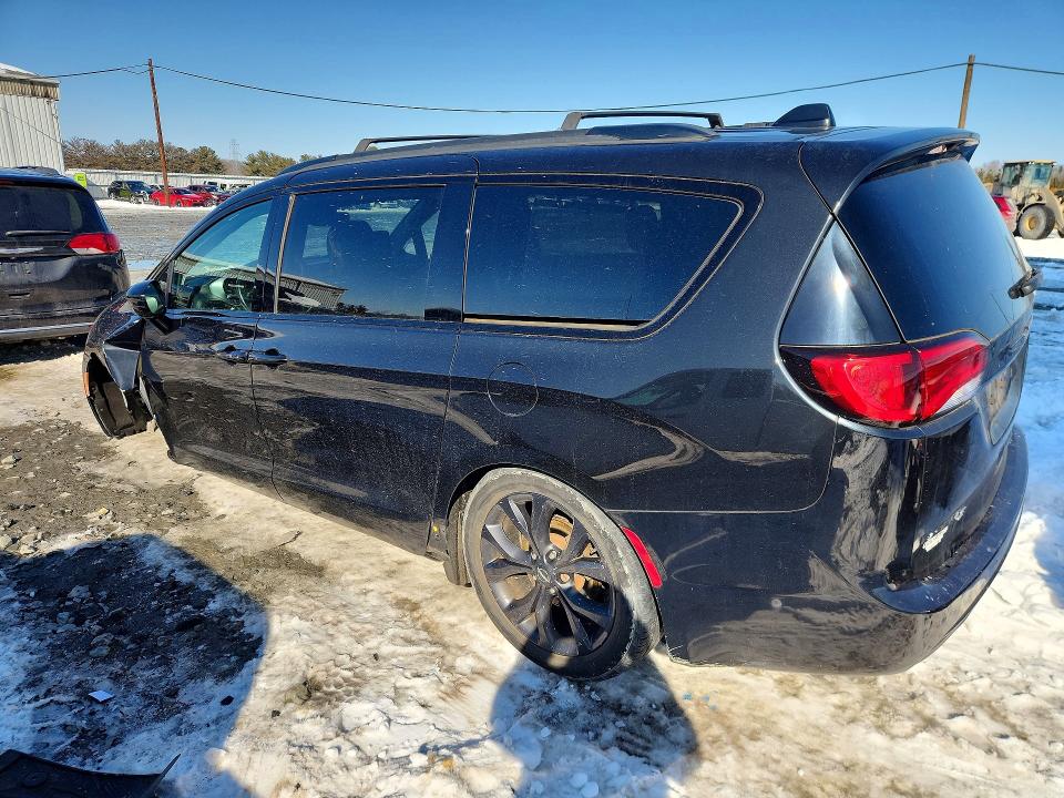 Продажа на аукционе авто 2019 Chrysler Pacifica, vin: 2C4RC1EG5KR550409, номер лота: 74875195
