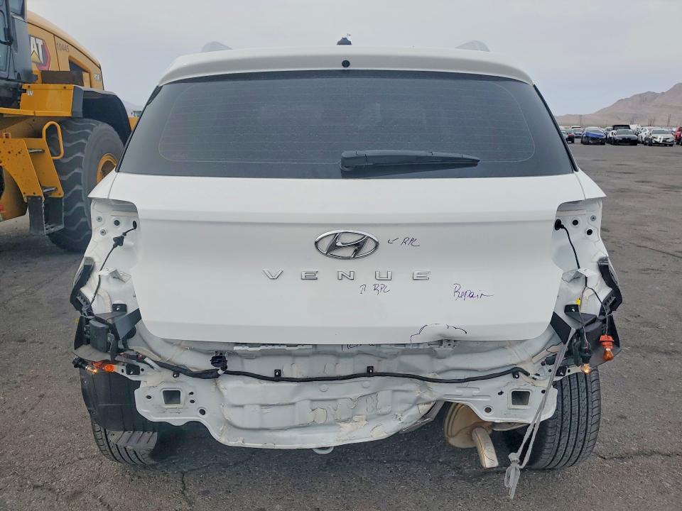 Продажа на аукционе авто 2024 Hyundai Venue, vin: KMHRC8A34RU329579, номер лота: 77158065