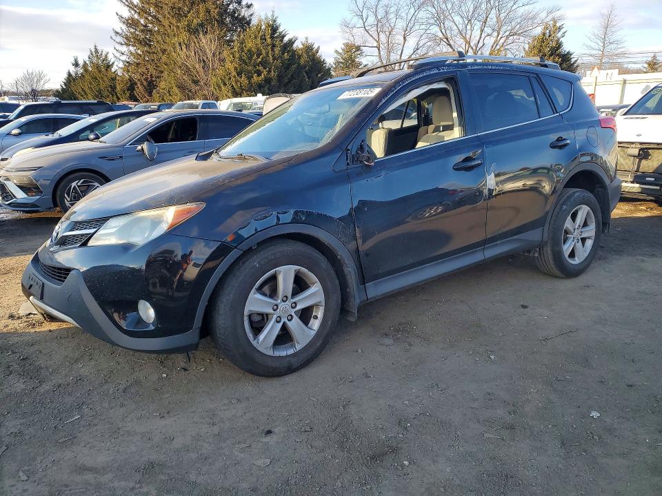 2014 Toyota Rav4 მანქანა იყიდება აუქციონზე, vin: 2T3RFREVXEW190973, აუქციონის ნომერი: 77238105