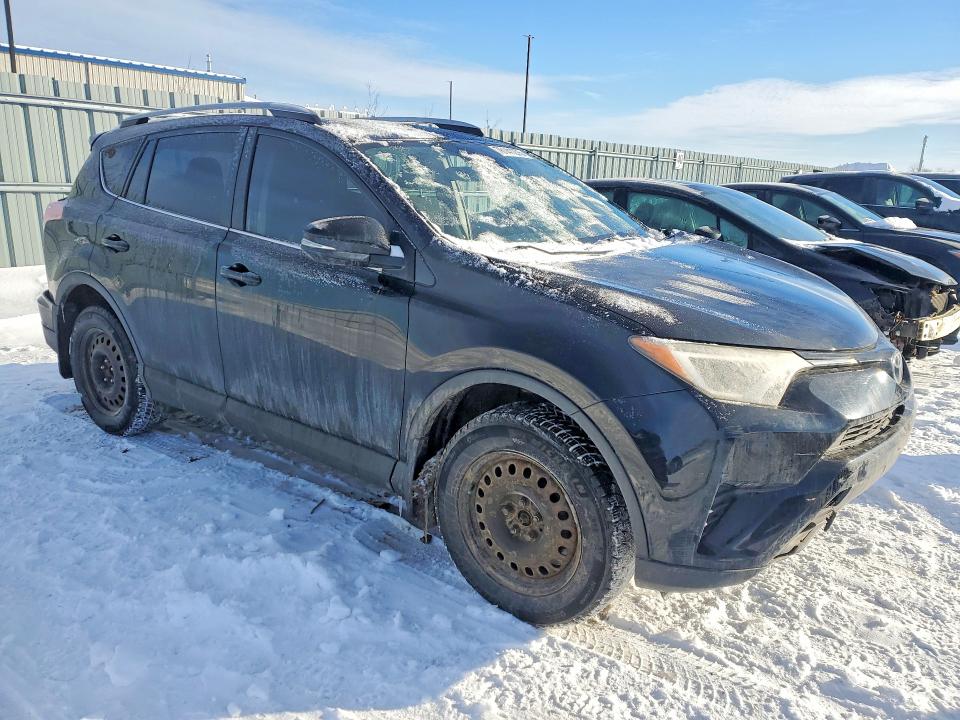76141275 :رقم المزاد ، 2T3ZFREV4HW394723 vin ، 2017 Toyota Rav4 مزاد بيع