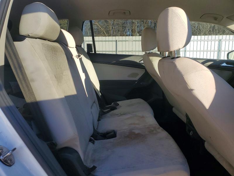 Продаж на аукціоні авто 2018 Volkswagen Tiguan, vin: 3VV1B7AX9JM111505, номер лоту: 75181645
