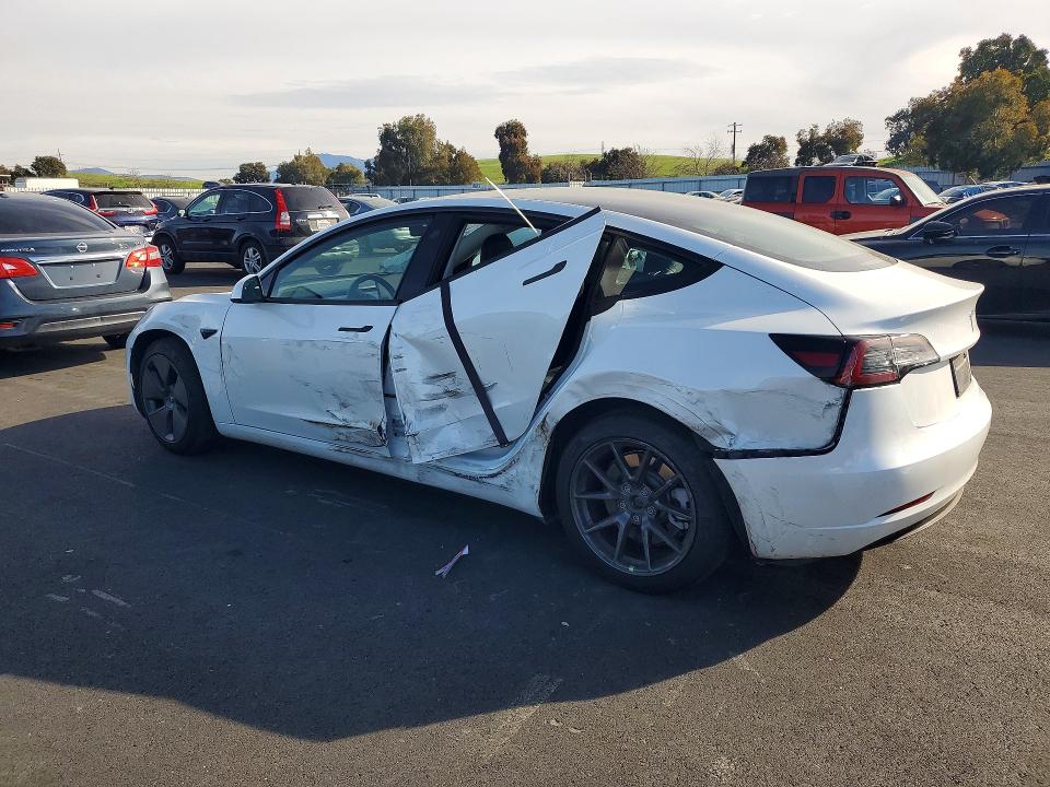 Продажа на аукционе авто 2023 Tesla Model 3, vin: 5YJ3E1EA6PF403207, номер лота: 76530635