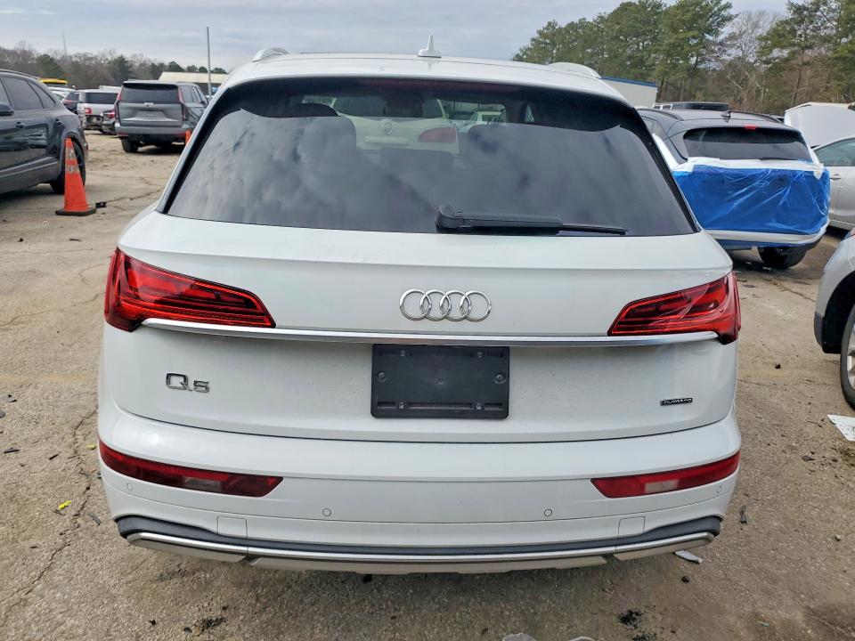 2021 Audi Q5 მანქანა იყიდება აუქციონზე, vin: WA1AAAFY2M2112937, აუქციონის ნომერი: 77188135