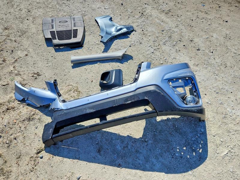 75553065 :رقم المزاد ، JF2SKADC4LH518472 vin ، 2020 Subaru Forester مزاد بيع