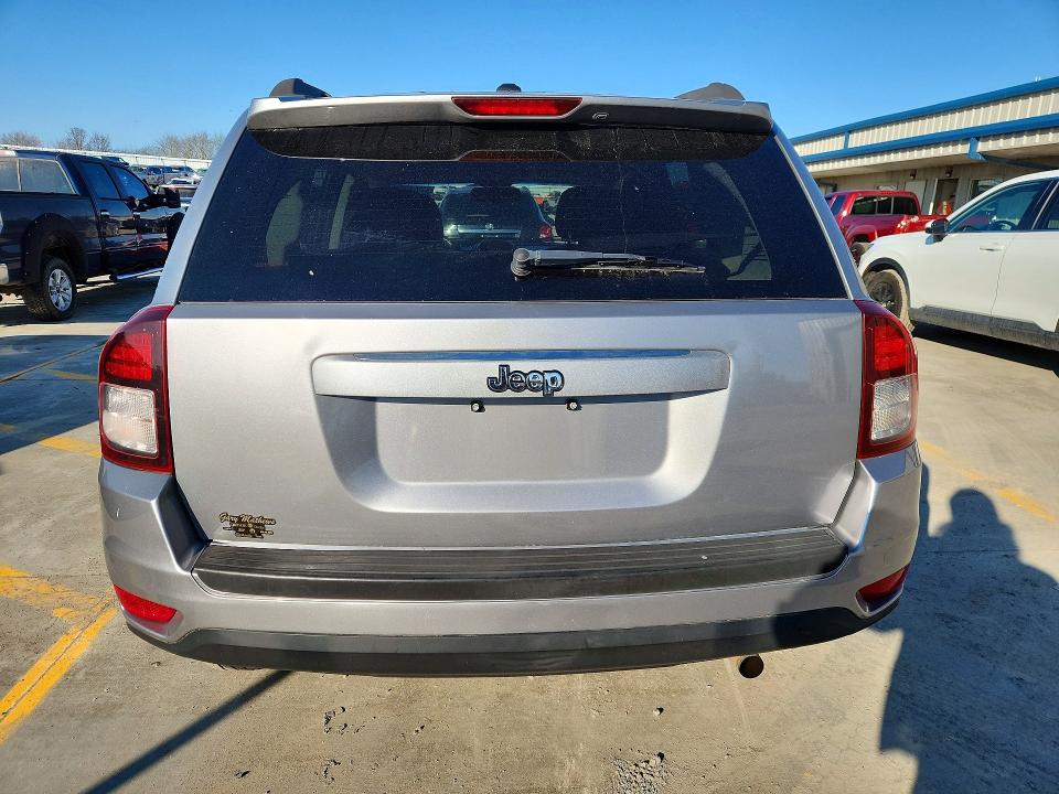 2016 Jeep Compass მანქანა იყიდება აუქციონზე, vin: 1C4NJCBA7GD675289, აუქციონის ნომერი: 77232635