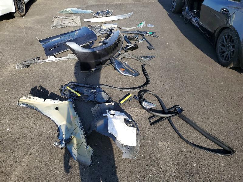 2025 Tesla Model 3 მანქანა იყიდება აუქციონზე, vin: 5YJ3E1EA3SF983718, აუქციონის ნომერი: 75431395