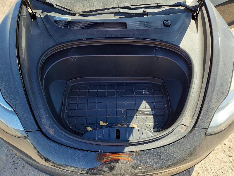 79383335 :رقم المزاد ، 5YJ3E1EA4JF020910 vin ، 2018 Tesla Model 3 مزاد بيع