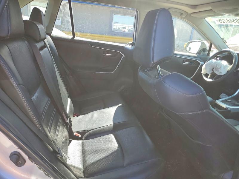 Продаж на аукціоні авто 2019 Toyota Rav4, vin: JTMN1RFV4KD501057, номер лоту: 76548725