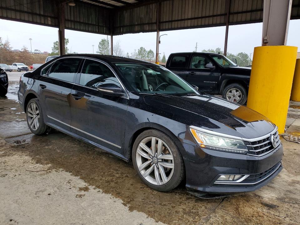 Продаж на аукціоні авто 2017 Volkswagen Passat, vin: 1VWCT7A37HC071712, номер лоту: 78951935