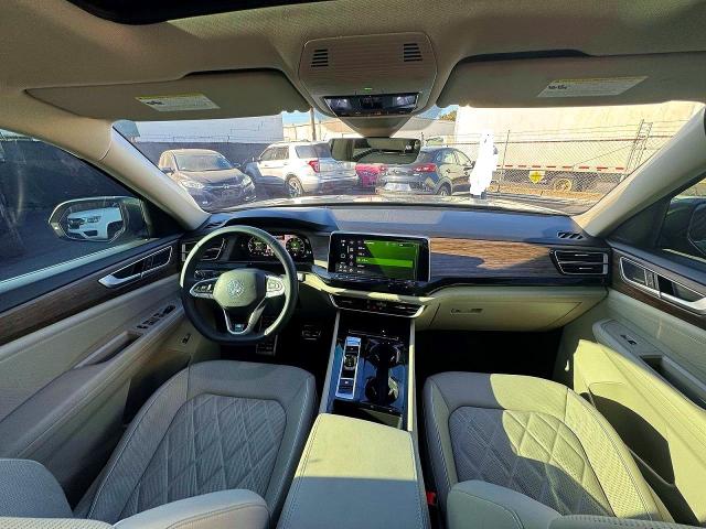 2025 Volkswagen Atlas Sel მანქანა იყიდება აუქციონზე, vin: 1V2FR2CA3SC556366, აუქციონის ნომერი: 76489405