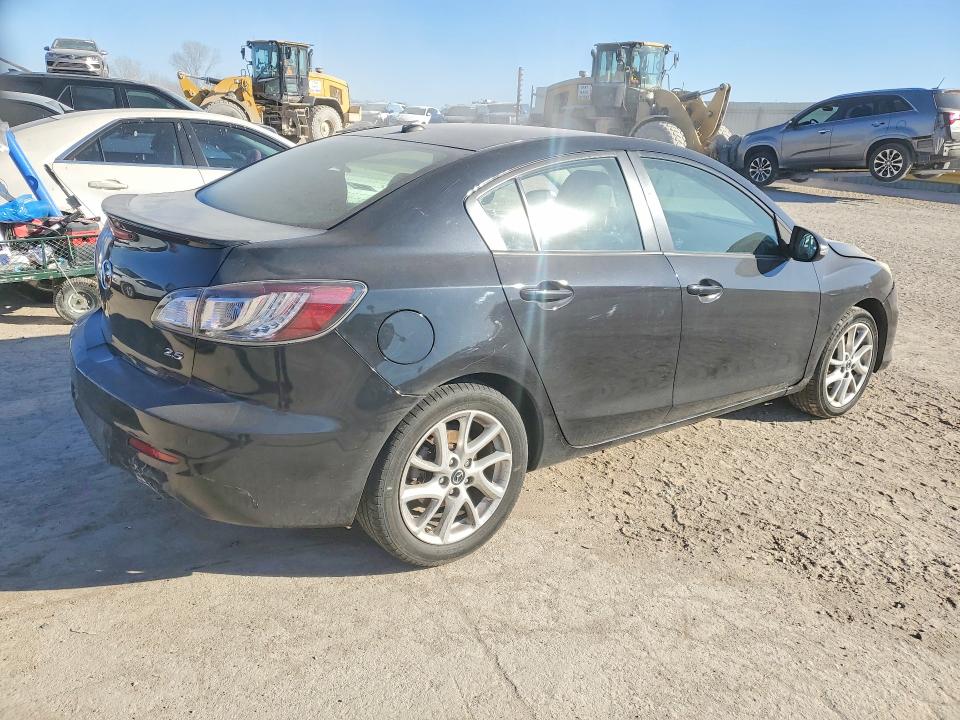 78543295 :رقم المزاد ، JM1BL1W52D1802560 vin ، 2013 Mazda 3 مزاد بيع